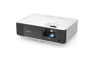 BenQ Projektor 4K UHD -TK700STi  (3D, 3000 AL, 10 000:1, 10 000h(SmartEco), 2xHDMI(MHL), USB-A, Gamer)