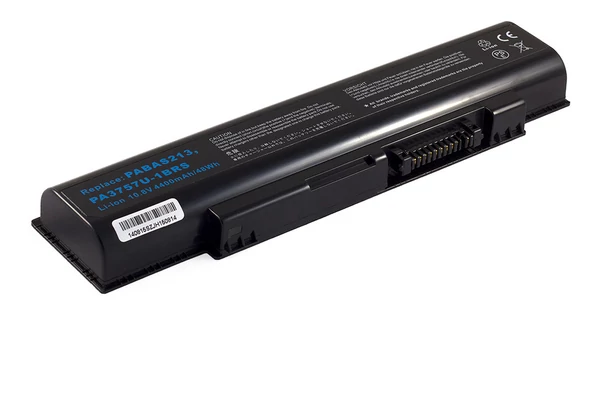 Toshiba Qosmio F60, F755 sorozat helyettesítő új 6 cellás 4400mAh akkumulátor (PA3757U-1BRS)