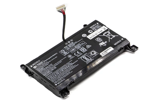 HP Omen 17T-AN000 gyári új 8 cellás 5700mAh akkumulátor (FM08, 922976-855)