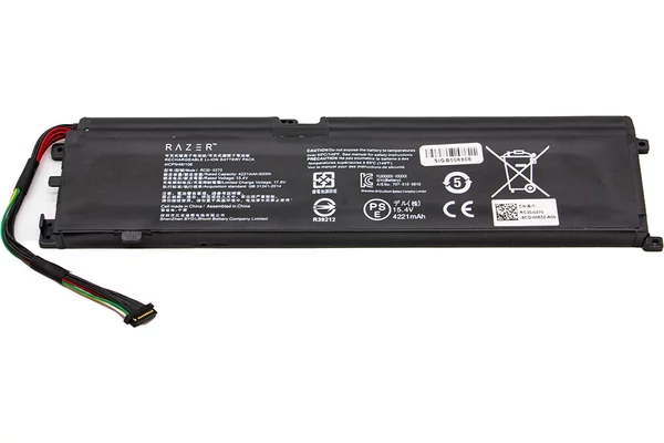 Razer Blade 15 (2019 Base) gyári új 4 cellás 4221mAh akkumulátor (RC30-0270)