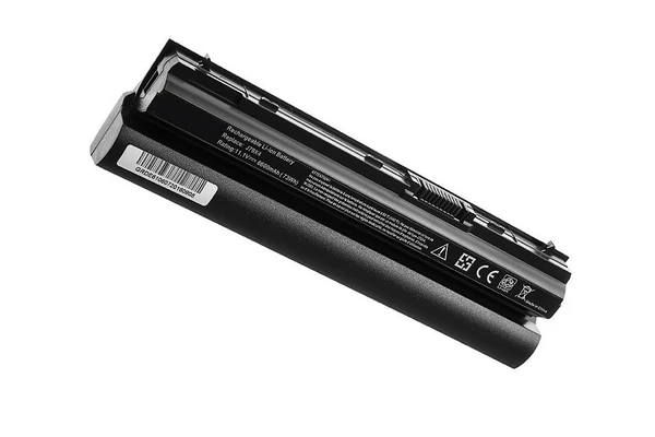 Dell Latitude E6120, E6430s helyettesítő új, 6600mAh 9 cellás akkumulátor (J79X4, 09K6P)