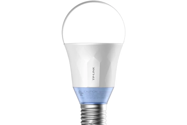 TP-Link Okos Wi-Fi LED villanykörte, állítható fehér fénnyel (LB120)